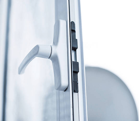 Картинка для Теплое или холодное остекление лоджий