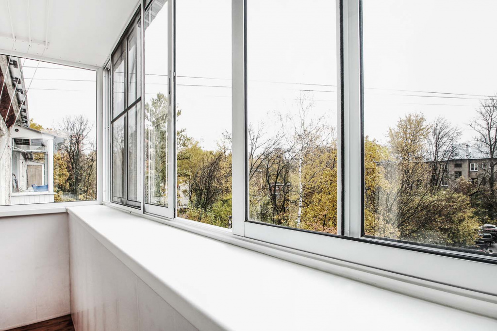 Холодный алюминиевый профиль для малых балконов в старых домах |  Пластиковые окна и остекление